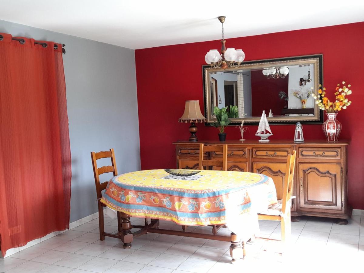 La Belle Maisonette Montmorillon Eksteriør bilde